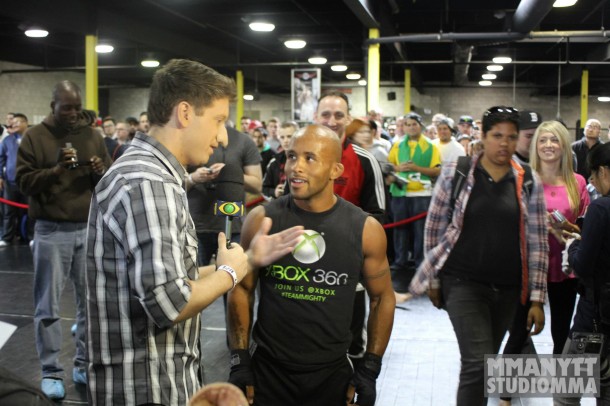 MMAnytt Demetrious Might Mouse Johnson UFC 152