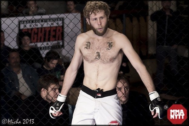 Jimmie Jensen vs David Schneider SM i Amatör MMA Nyköping träffen 20131108 fotograf Micha Forssberg 002