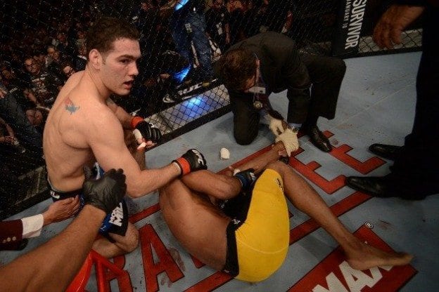 Anderson-Silva-Leg-Break