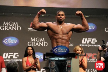 mmanytt alistair overeem ufc 141