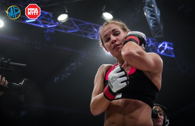 MMANytt Cage Warriors Lina Akhtar Länsberg Foto - Mattias Persson (4)