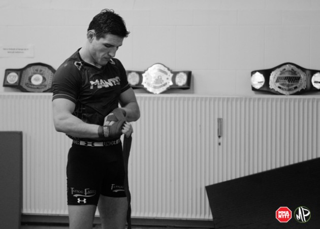 Det blev ingen lyckad UFC-debut för Hadzovic. Foto: Mattias Persson