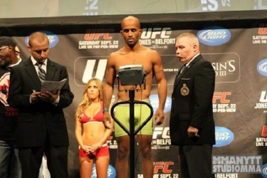 mmanytt-demetrious-johnson-ufc-152