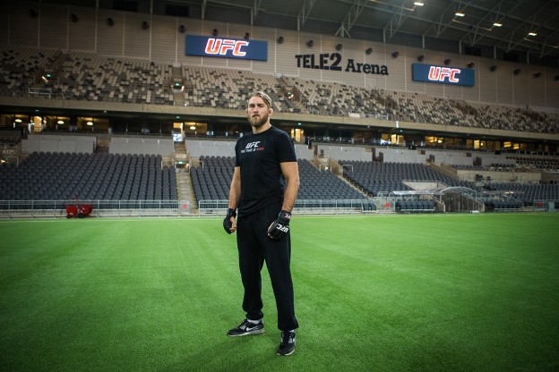 Alexander Gustafsson Tele2 Arena 03