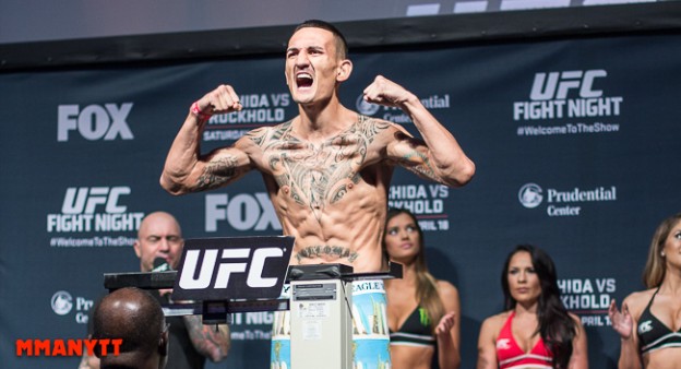 UFC on Fox- Machida vs. Rockhold MMAnytt Max Holloway Photo Foto Mazdak Cavian-25