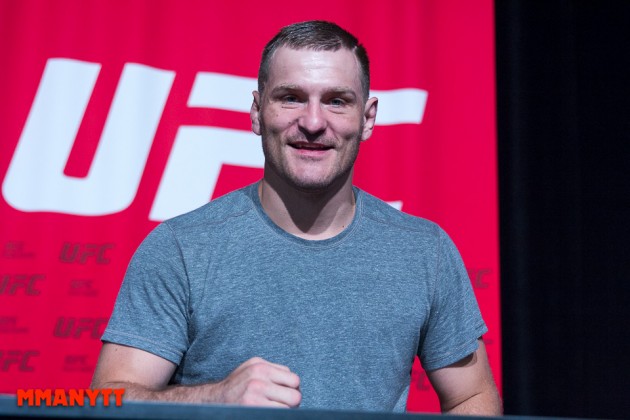 UFC 189 stipe miocic Las Vegas Mixed martial arts MMAnytt 2015 Foto Mazdak Cavian-57