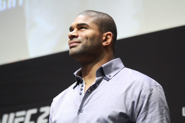 UFC FIGHT NIGHT 84 ALISTAIR OVEREEM WEIGH IN O2 LONDON 2016 PHOTO MAZDAK CAVIAN MEDIADAY FIGHT-20