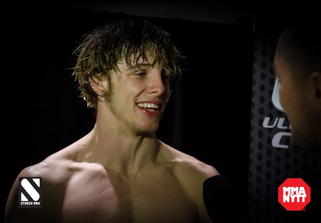 matt riddle 3 UFC on Fuel 7 London 2013 MMAnytt Studiomma postfight mma mmasweden svenskmma