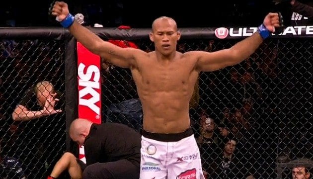 Ronaldo Jacare Souza UFC 28 01