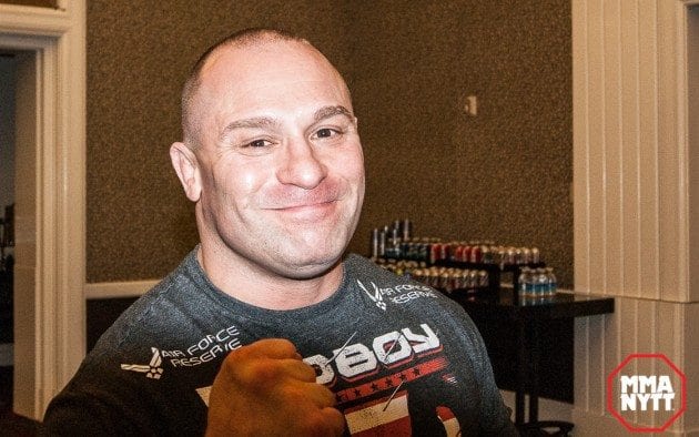 UFC 168 Matt Serra post presser #MMAnytt-01939