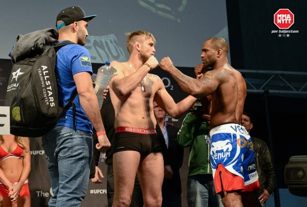 Alexander Gustafsson Jimi Manuwa-Staredown-02-Foto-Per-Häljestam-1500