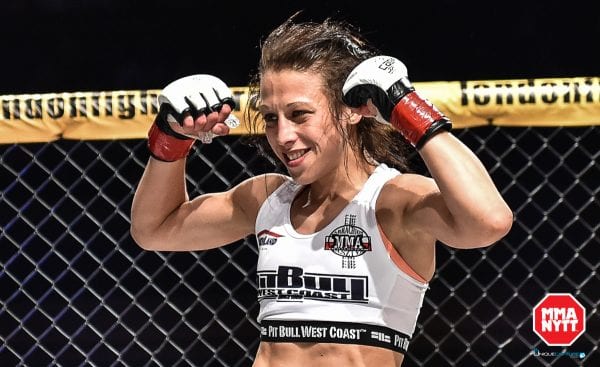 Joanna Jedrzejczyk VS Rosi Sexton Cage Warriors 69_mmanytt_300dpi_ (70 of 137)