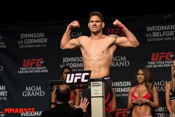 UFC 187 Chris Weidman Las Vegas Nevada MGM Grand Arena MMAnytt weighin foto Mazdak Cavian_-35