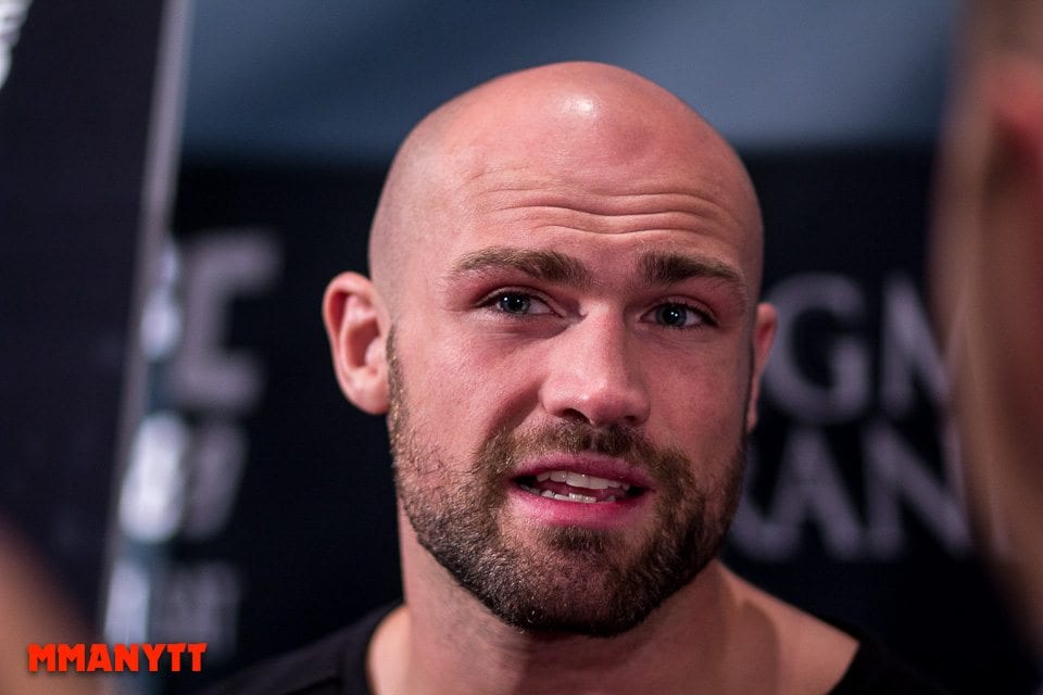 UFC 189 cathal pendred  Las Vegas Mixed martial arts MMAnytt 2015 Foto Mazdak Cavian-8