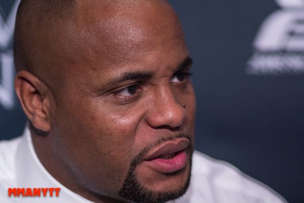 UFC 189 daniel cormier Las Vegas Mixed martial arts MMAnytt 2015 Foto Mazdak Cavian-19