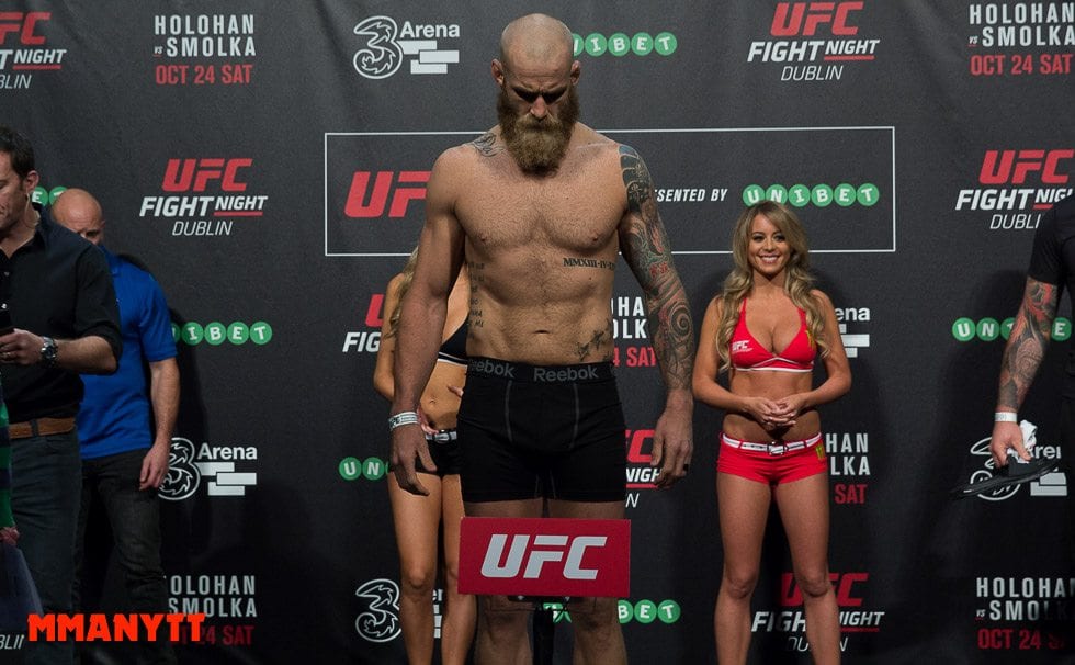 Garreth McLellan UFC Fight Night 76 Weigh in Dublin MMAnytt Photo Mazdak Cavian-17