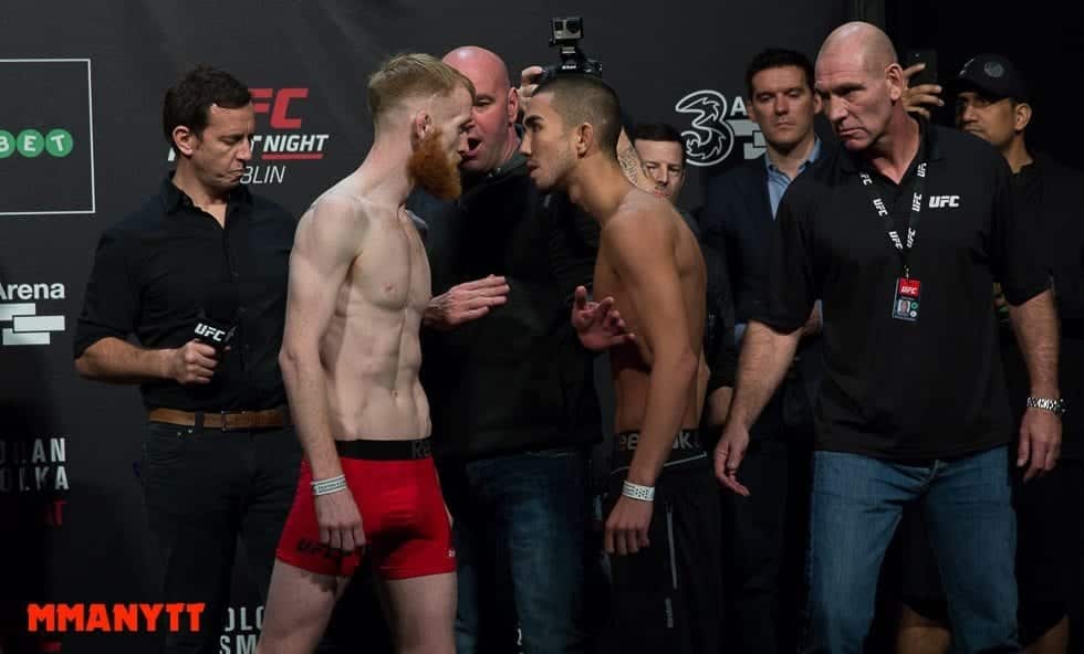 Patrick Holohan vs. Louis Smolka UFC Fight Night 76 Weigh in Dublin MMAnytt Photo Mazdak Cavian-81