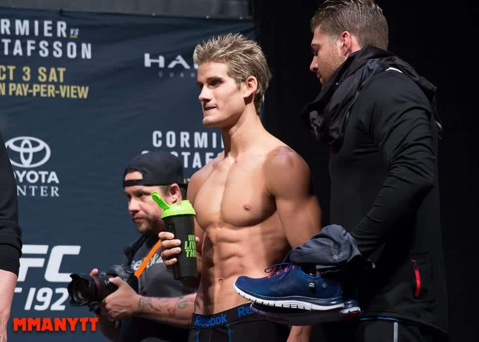 Sage Northcutt UFC 192 2015 MMAnytt 2015 Foto Mazdak Cavian UFC_-35