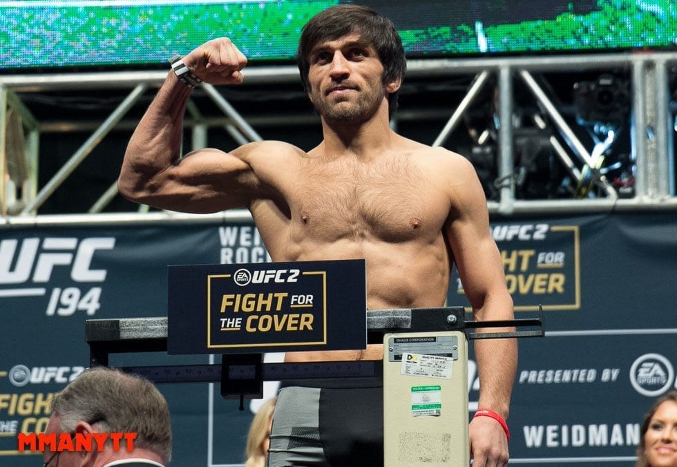 UFC 194 Weigh In Las Vegas MMAnytt Photo Mustafaev Magomed Mustafaev Mazdak Cavian 2015-11