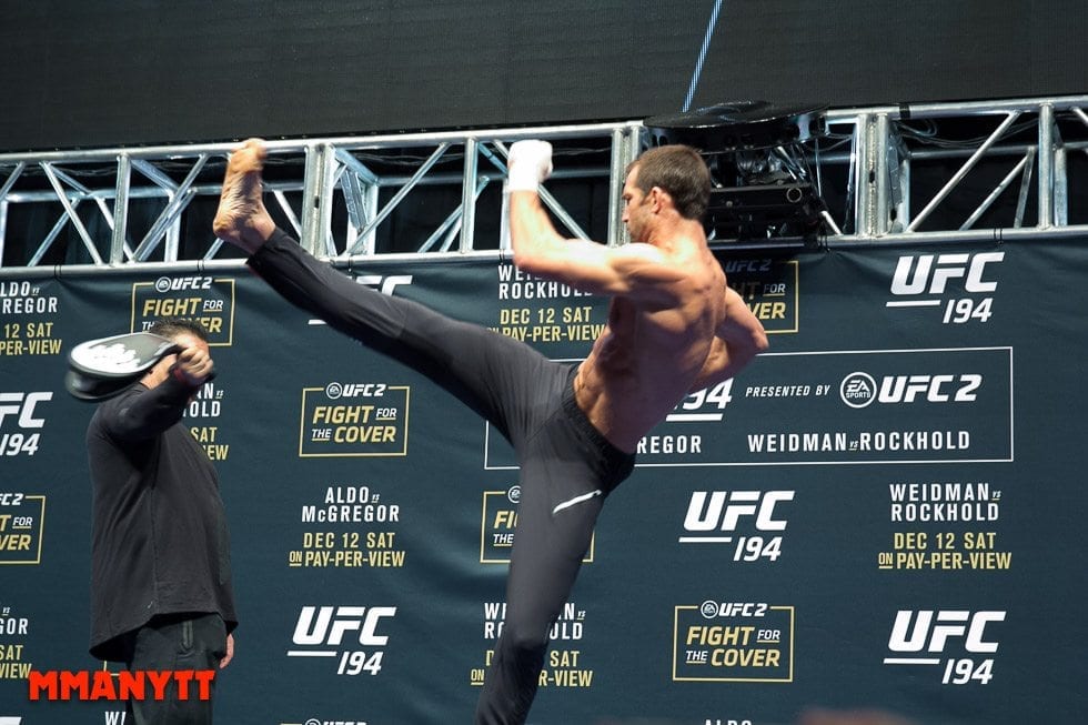 Luke Rockhold UFC The Ultimate Fighter Finale Weigh-in  MMAnytt Photo Mazdak Cavian-10