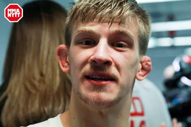 UFC FIGHT NIGHT 84 Arnold Allen FIGHTDAY WEIGH IN  O2 LONDON 2016 PHOTO MAZDAK CAVIAN MEDIADAY FIGHT-5