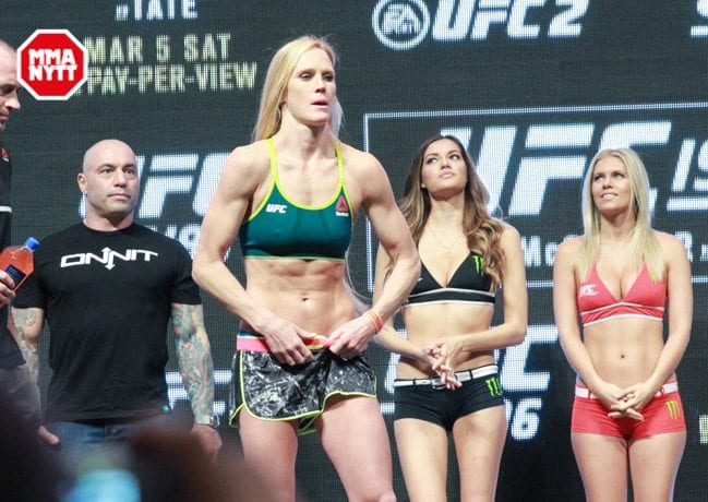 UFC 196 Holly Holm LAS VEGAS MGM Weigh ins MEDIADAY OPEN WORKOUT 2016 PHOTO MAZDAK CAVIAN MEDIADAY FIGHT-24