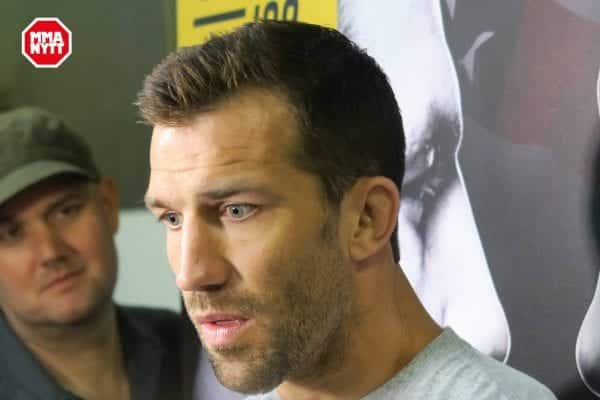 UFC 199 Luke rockhold  Open Workouts Close-6