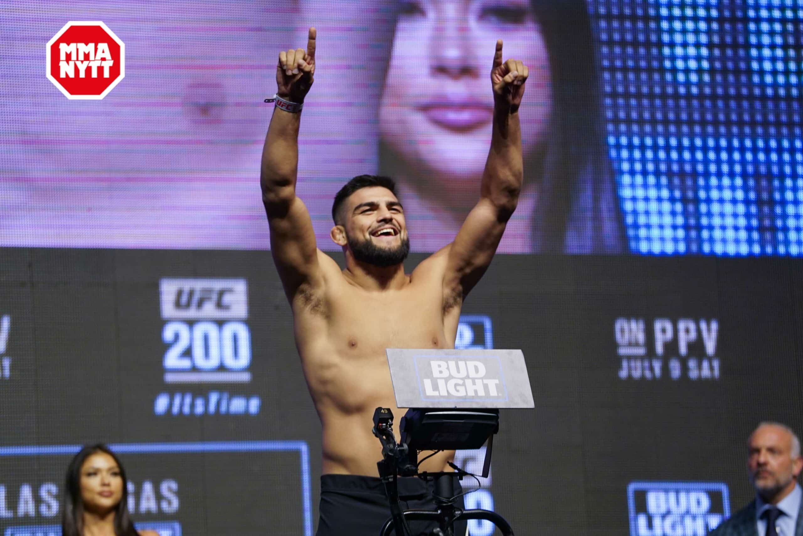 UFC 200 Las Vegas Weigh Ins 2016-07-08 Kelvin Gastelum photo MMAnytt.se Vince Cachero (64 of 155)