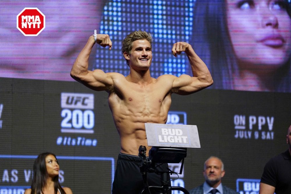 UFC 200 Las Vegas Weigh Ins 2016-07-08 Sage Northcutt photo MMAnytt.se Vince Cachero (44 of 155)