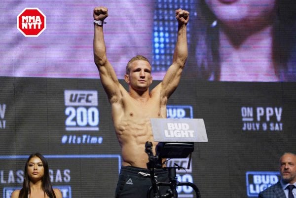 UFC 200 Las Vegas Weigh Ins 2016-07-08 TJ Dillashaw photo MMAnytt.se Vince Cachero (55 of 155)