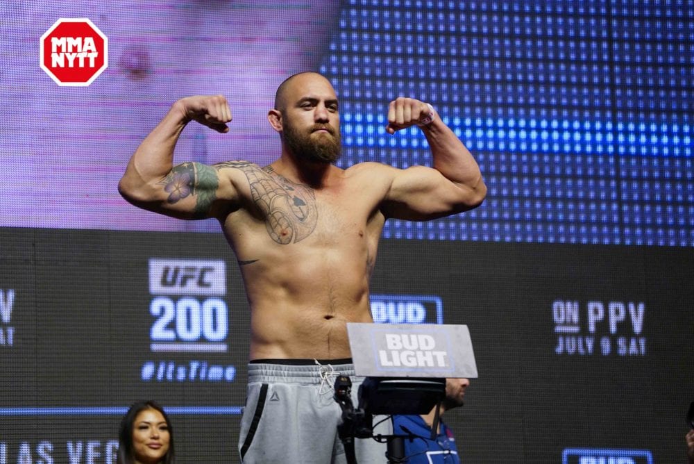 UFC 200 Las Vegas Weigh Ins 2016-07-08 Travis Browne photo MMAnytt.se Vince Cachero (88 of 155)