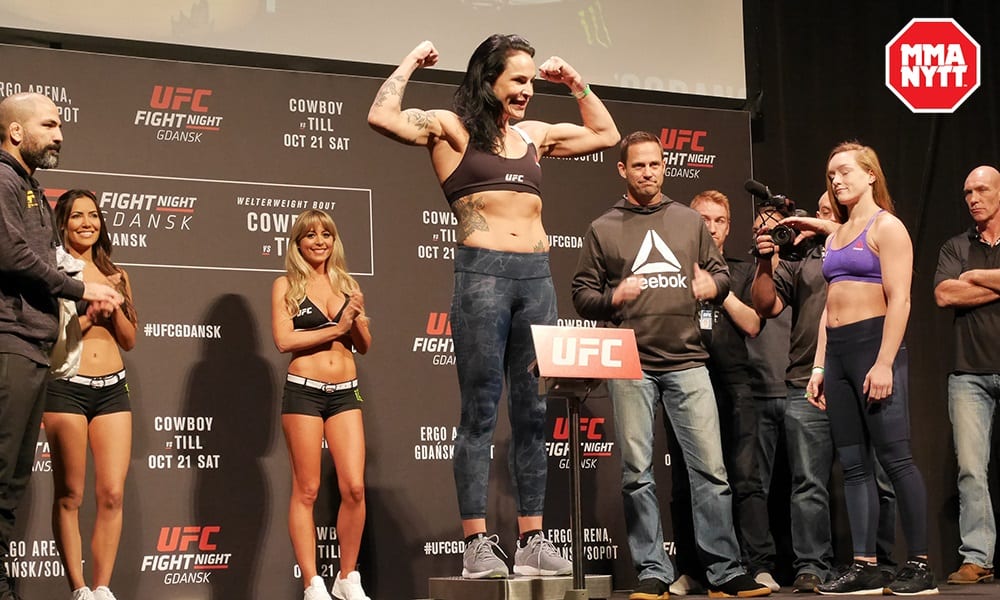 Lina Länsberg Ceremonial Weigh Ins UFC Fight Night 118 Stefan Romare MMAnytt