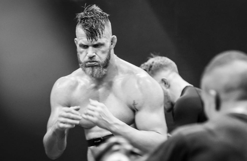 Emil Meek Valhalla UFC MMAnytt