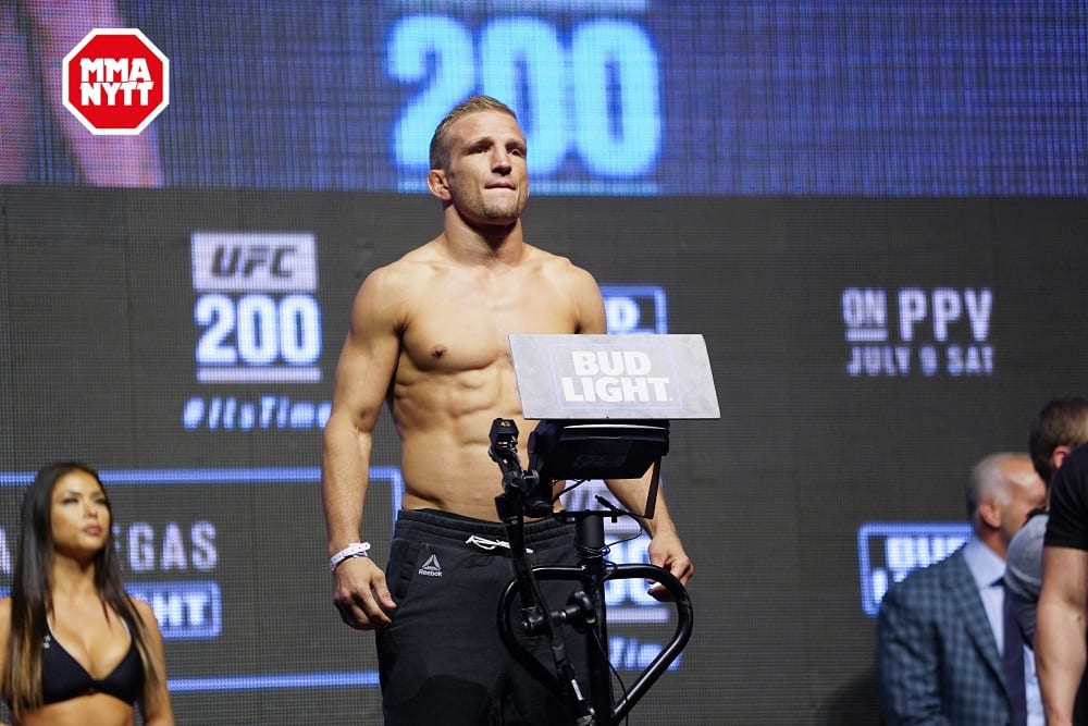 TJ Dillashaw UFC 200 Vince Cachero