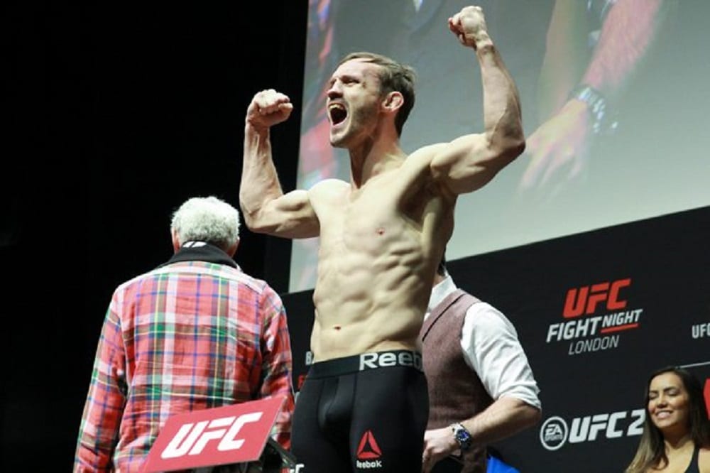 UFC-FIGHT-NIGHT-84-Brad-Pickett-WEIGH-IN-O2-LONDON-2016-PHOTO-MAZDAK-CAVIAN-MEDIADAY-FIGHT-76