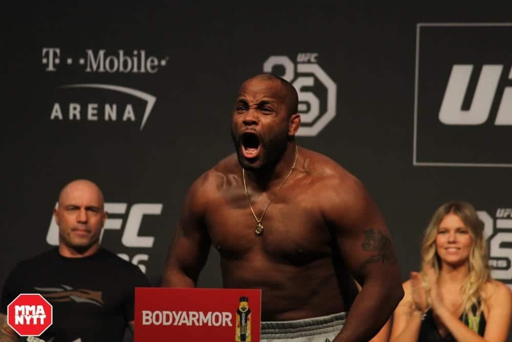 UFC 230: Cormier vs. Lewis