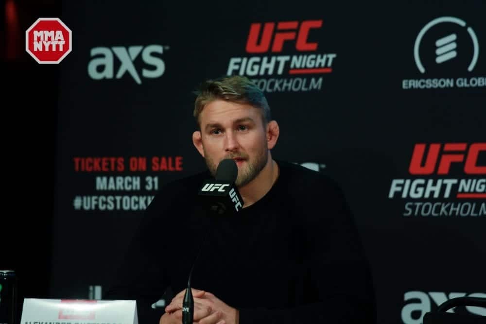 UFC-Sweden-2017-pressconference-Alexander-Gustafsson-vs-Glover-Teixeira-26-1000×667