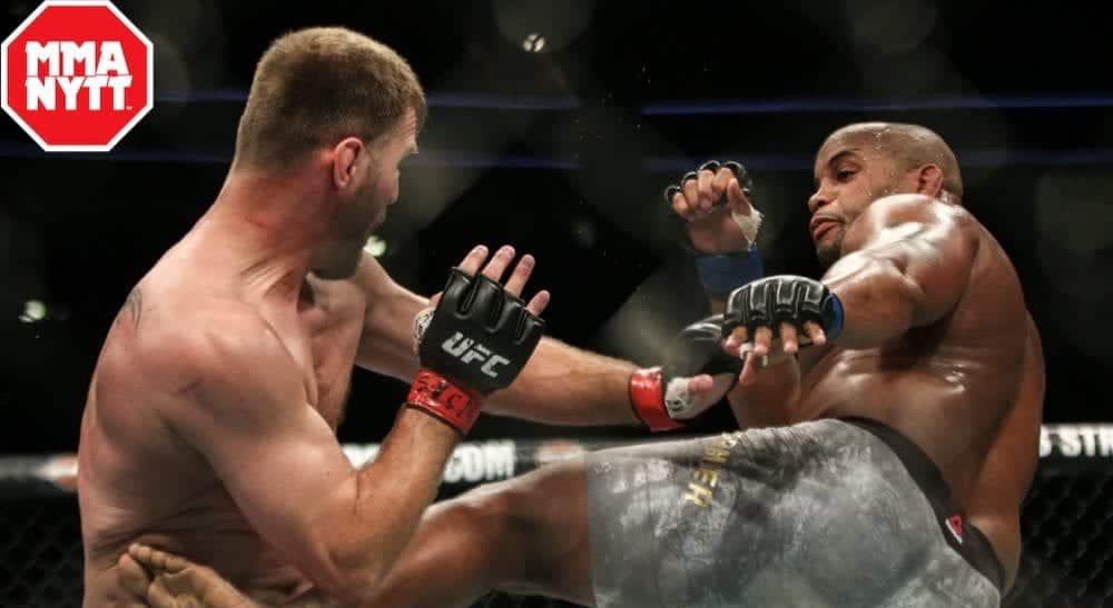 Stipe Miocic Daniel Cormier 3