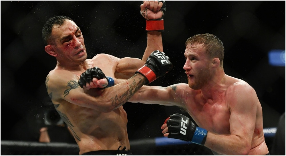 Tony Ferguson & Justin Gaethje (© Jasen Vinlove-USA TODAY Sports)